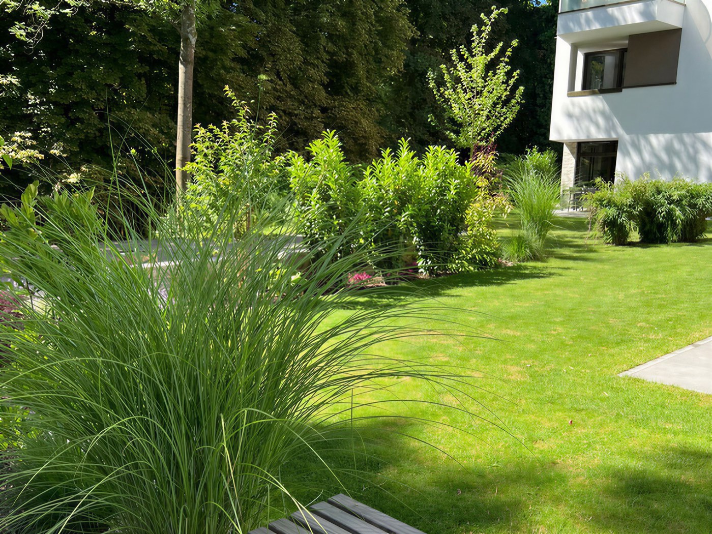 Gestalteter Privatgarten von Gala Buduri